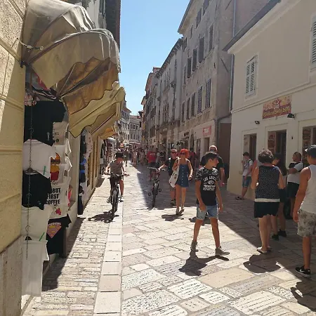 Decumanus Poreč