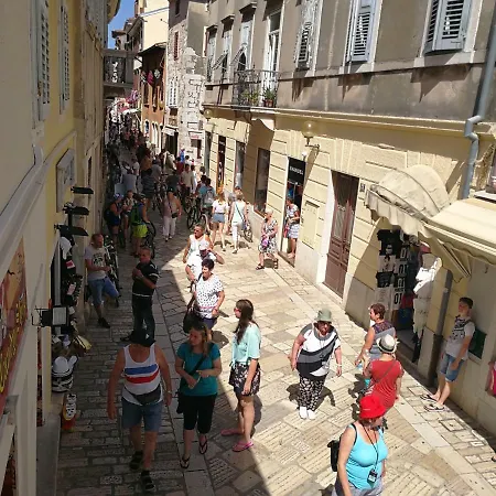 Decumanus * Porec